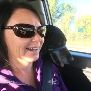 Meet your Posher, Stephanie